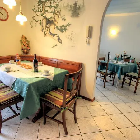Bed & Breakfast Agritur Vento Alpino *